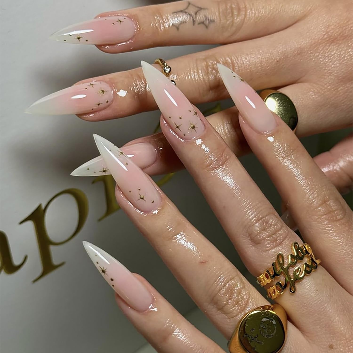 STILETTO