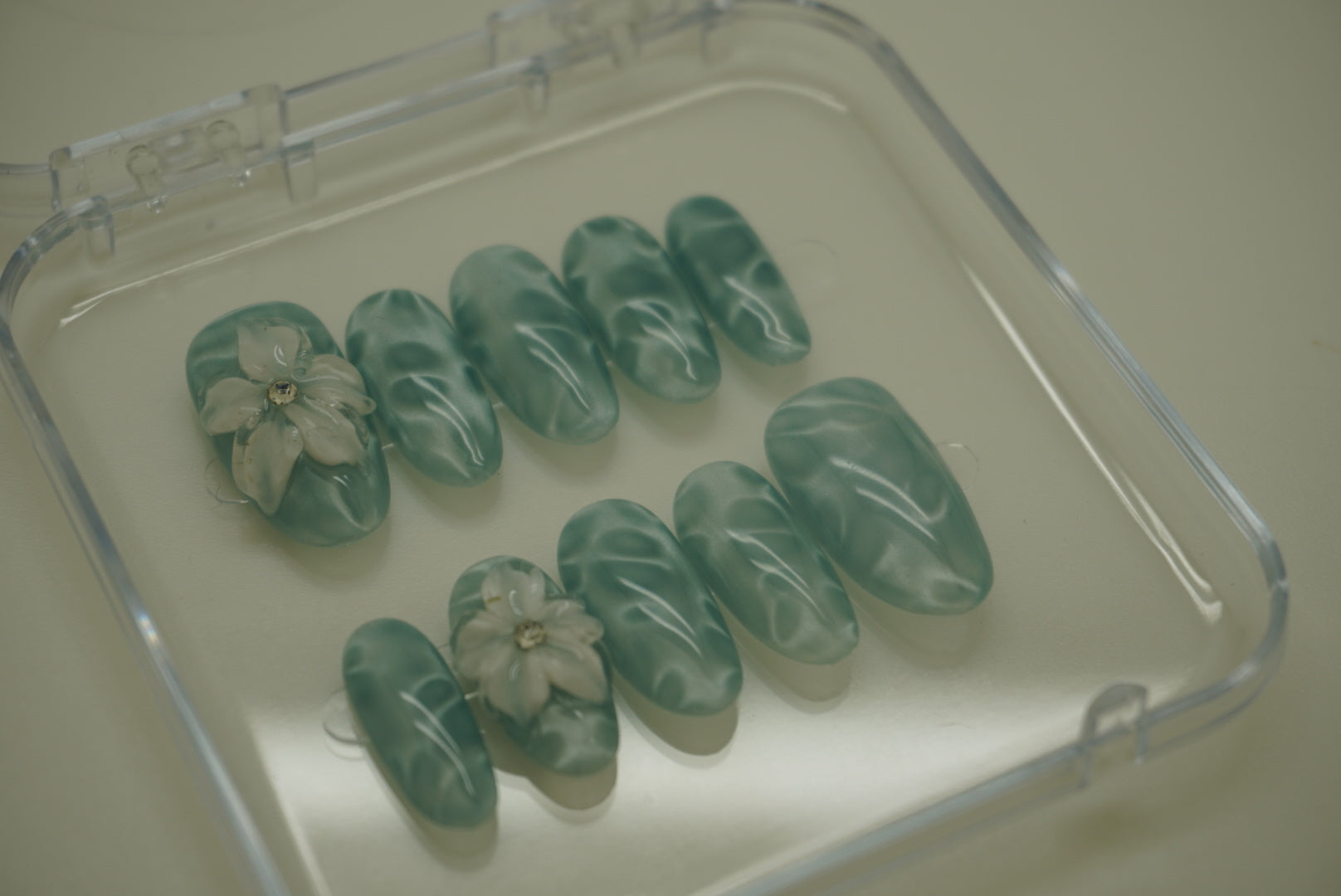 15 · Seafoam Marble