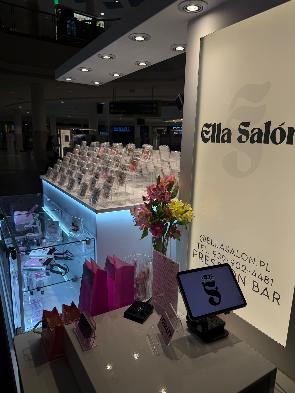 Press On NailsNail Care Products